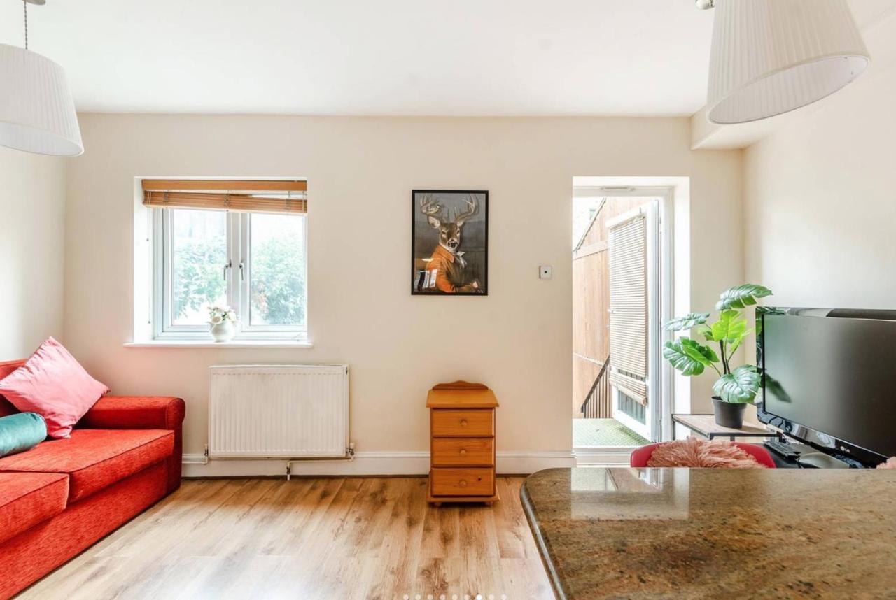 Lovely 1 Bedroom Flat In West Kensington Central London, Shepherd'S Bush Extérieur photo