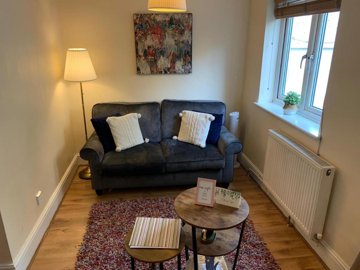 Lovely 1 Bedroom Flat In West Kensington Central London, Shepherd'S Bush Extérieur photo