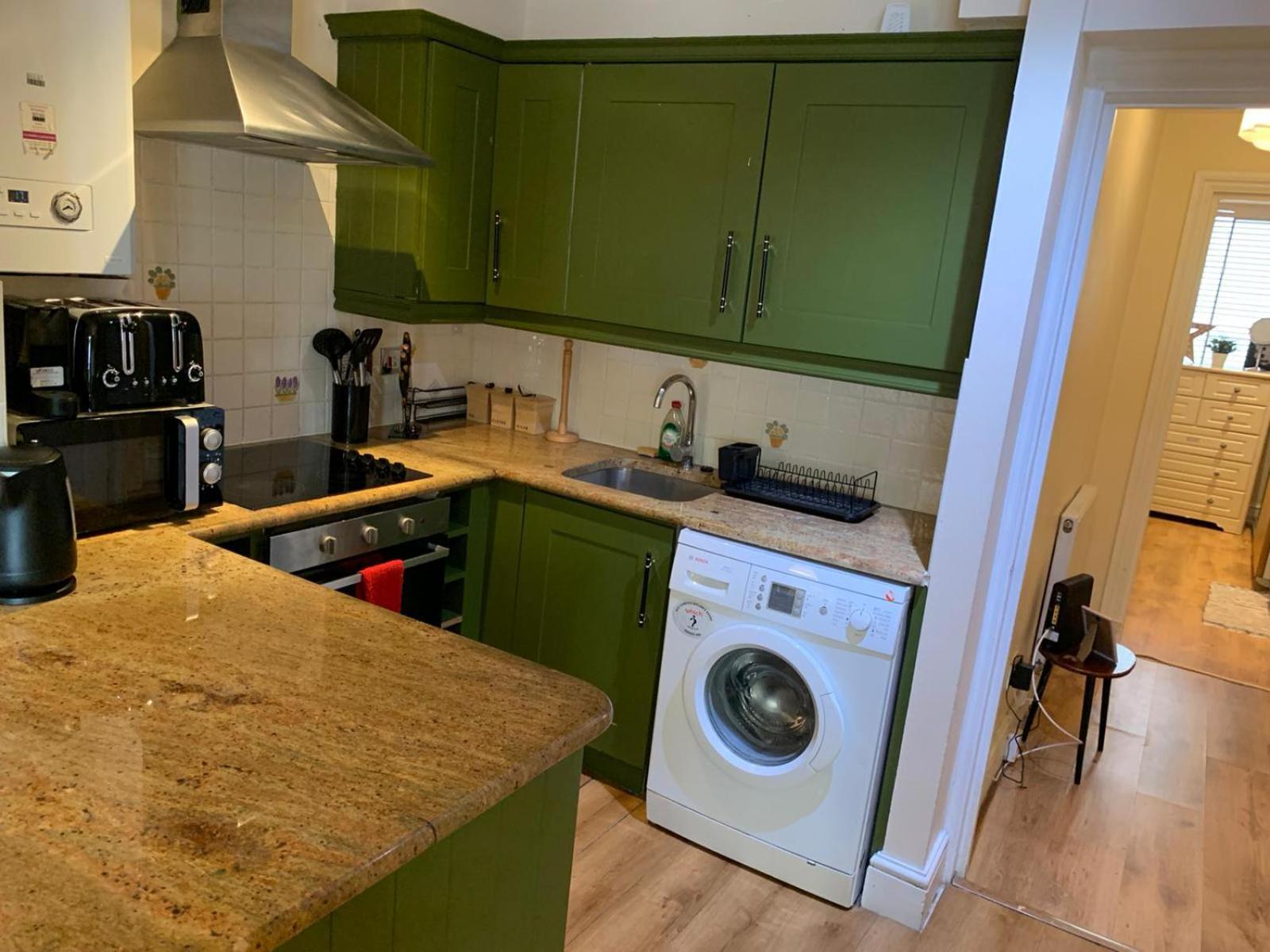 Lovely 1 Bedroom Flat In West Kensington Central London, Shepherd'S Bush Extérieur photo