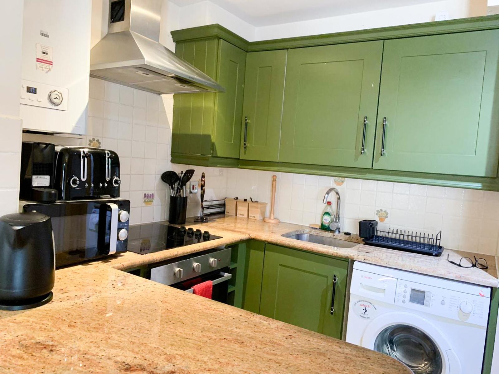 Lovely 1 Bedroom Flat In West Kensington Central London, Shepherd'S Bush Extérieur photo