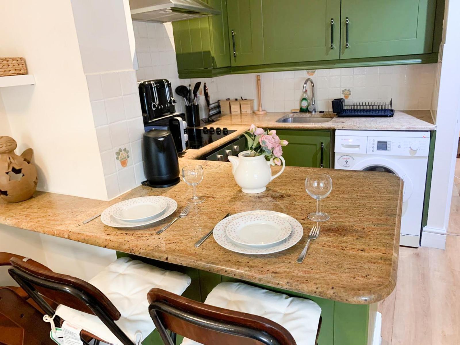 Lovely 1 Bedroom Flat In West Kensington Central London, Shepherd'S Bush Extérieur photo