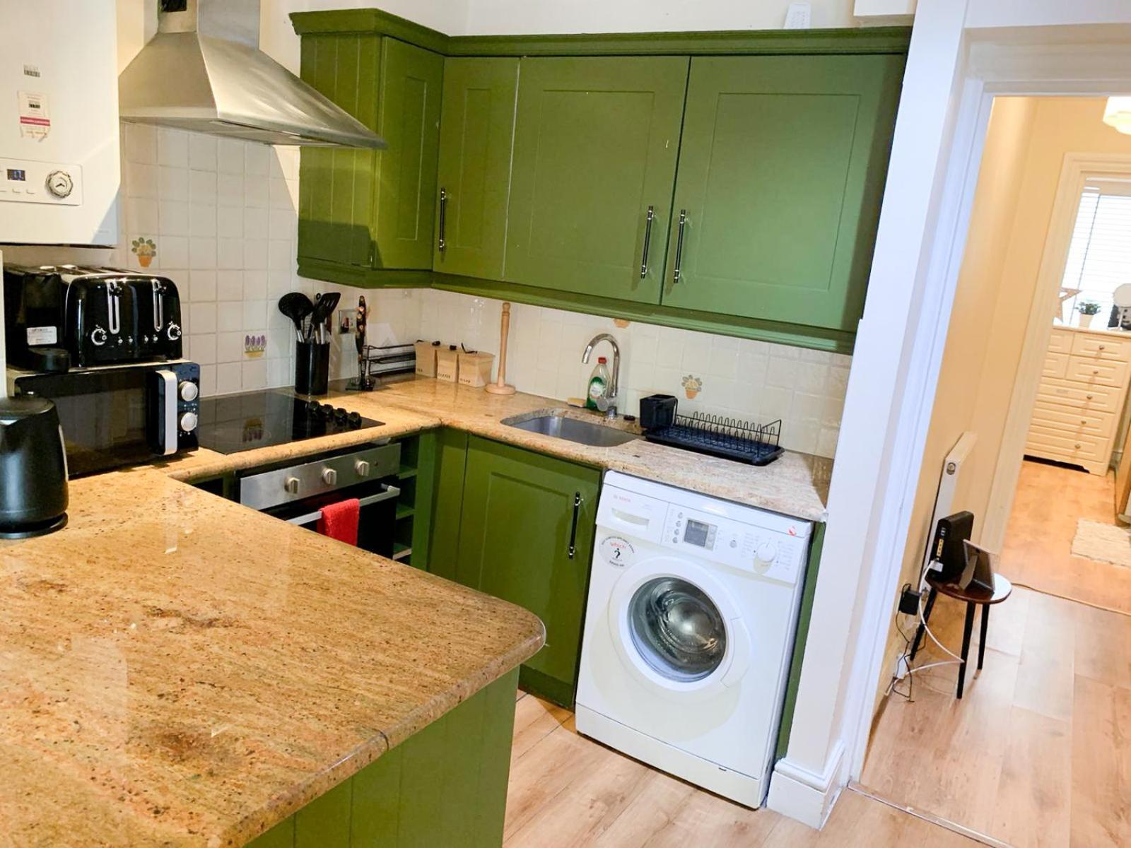 Lovely 1 Bedroom Flat In West Kensington Central London, Shepherd'S Bush Extérieur photo