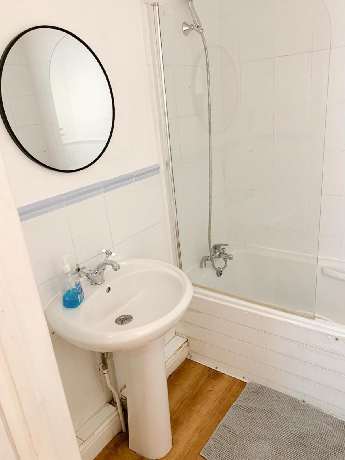 Lovely 1 Bedroom Flat In West Kensington Central London, Shepherd'S Bush Extérieur photo