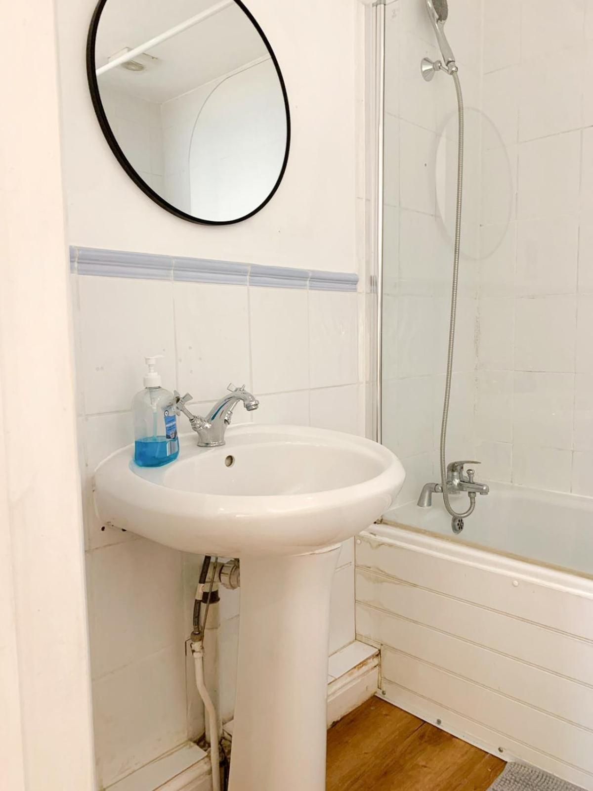 Lovely 1 Bedroom Flat In West Kensington Central London, Shepherd'S Bush Extérieur photo